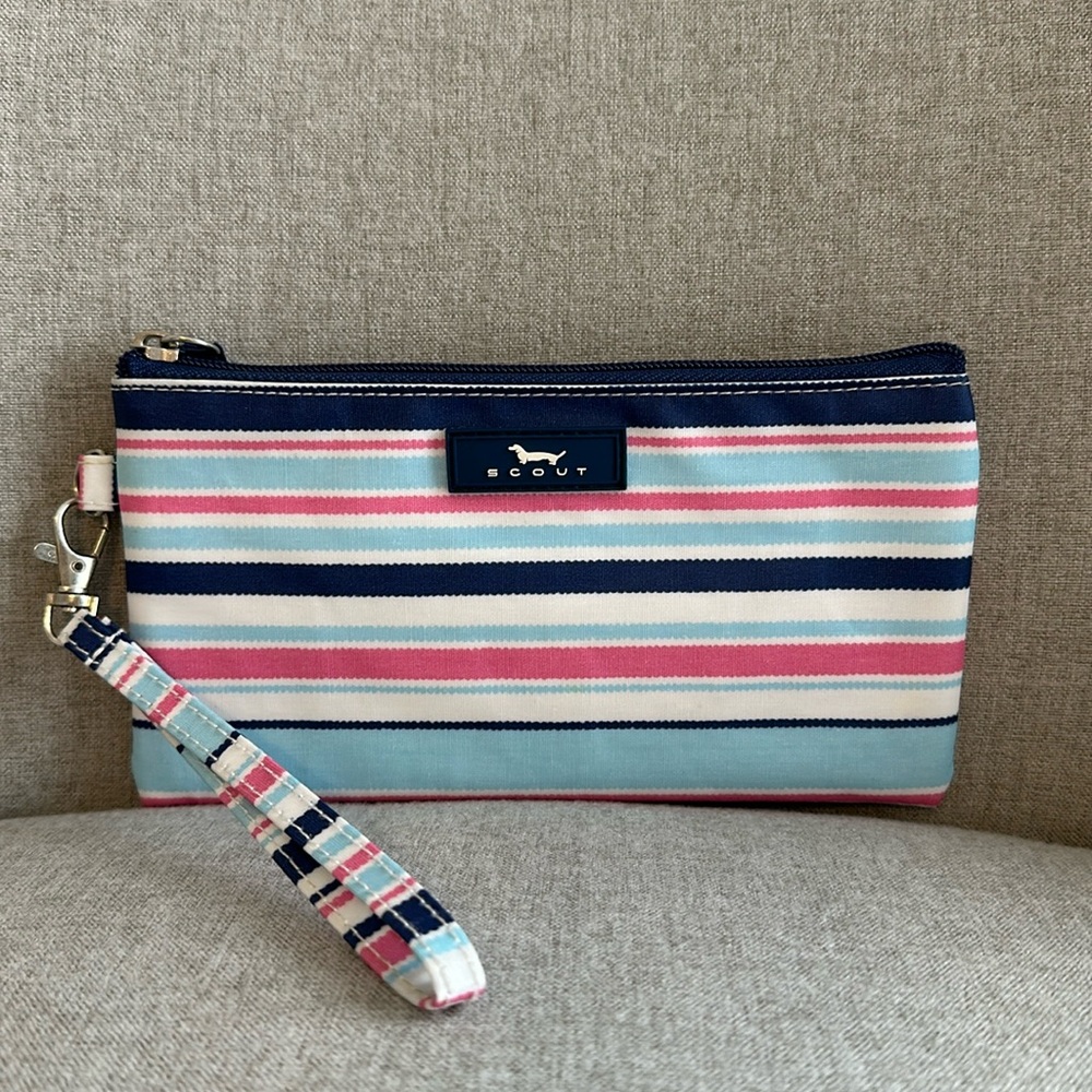 Scout Wristlet